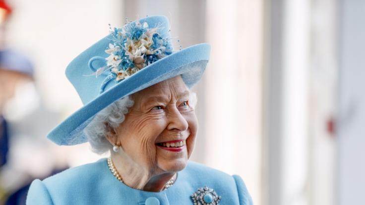 Im Vergleich zu Meghan Markle hat Queen Eilizabeth II. in den Royal-News der Woche allen Grund zur Freude.
