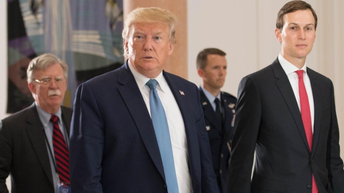 Donald Trump will das Ende des Gaza-Krieges zwischen der Hamas und Israel um jeden Preis besiegeln - und setzt dabei auf die Unterst&uuml;tzung seines Schwiegersohnes Jared Kushner (re.). (Foto)