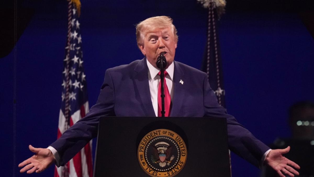 Donald Trump hat zum 250. Geburtstag der USA einen Luxus-Ring von der belgischen Diamant-Industrie erhalten. (Foto)