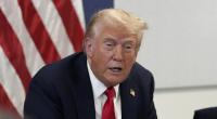 Versteckt Donald Trump seine Körperformen geschickt?