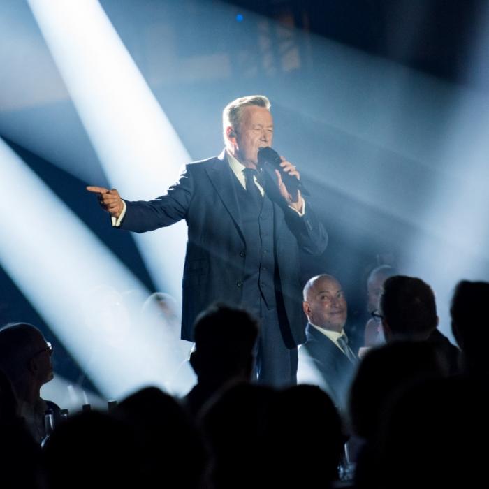 Tausende Fans evakuiert! Panik auf Schlagerkonzert