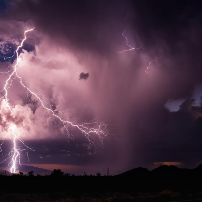 Kälteeinbruch am Wochenende! Unwetter knallt die Hitze weg