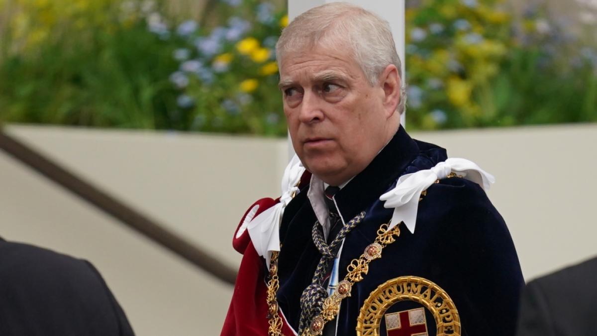 Der Versuch, seine angekratzte Reputation mit einem Enth&uuml;llungsbuch wiederherzustellen, k&ouml;nnte Prinz Andrew endg&uuml;ltig das Genick brechen. (Foto)