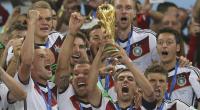 Dieses Bild wird bleiben: Die Weltmeister von Rio mit dem WM-Pokal.