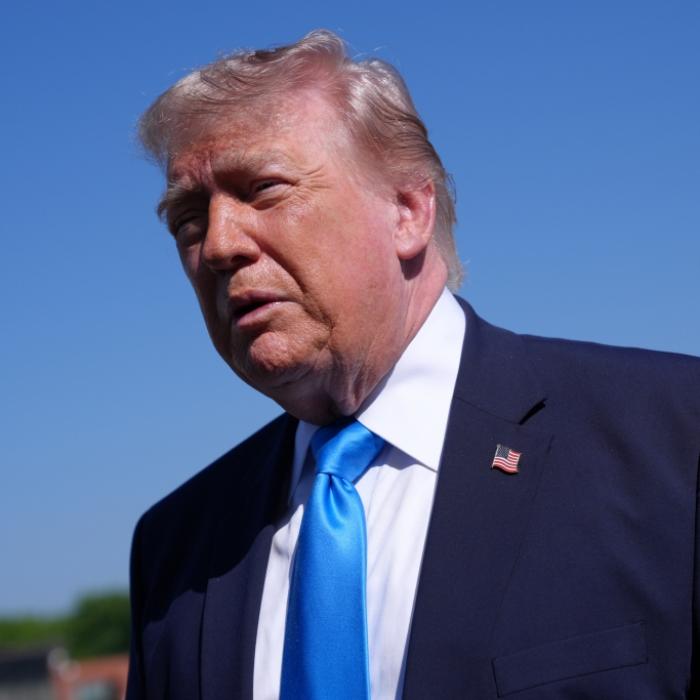 Melania-Korb und Kopfgeld-Wirbel machen Trump Probleme