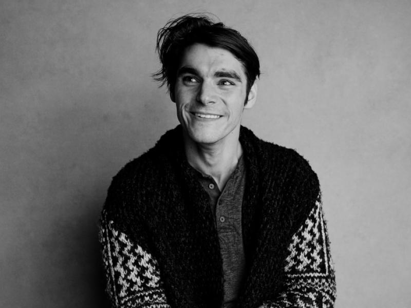 RJ Mitte ist tot: "Breaking Bad"-Star stirbt mit nur 34 Jahren - Brian Cranston tief erschüttert