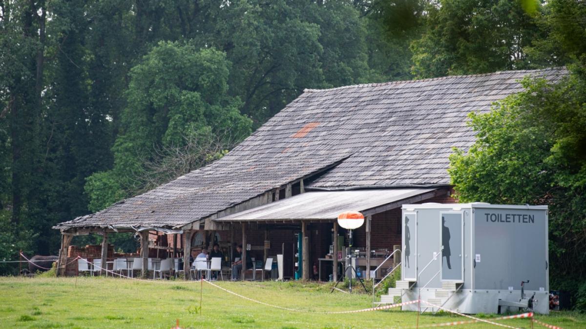 Was nach einer maroden Immobilie in Bocholt aussieht, ist der Ort, an dem Trash-TV-Tr&auml;ume wahr werden - dieses Haus ist der Schauplatz f&uuml;r "Das Sommerhaus der Stars" bei RTL. (Foto)