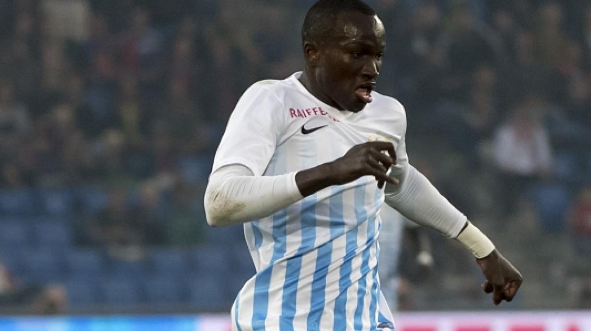 Fu&szlig;ballprofi Raphael Dwamena starb am Samstag nach einem Zusammenbruch auf dem Spielfeld. (Foto)
