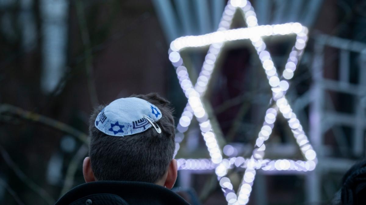 Ein ehemaliger Soldat der israelischen Armee wurde in Berlin-Rummelsburg Opfer eines antisemitischen Angriffs (Symbolbild). (Foto)