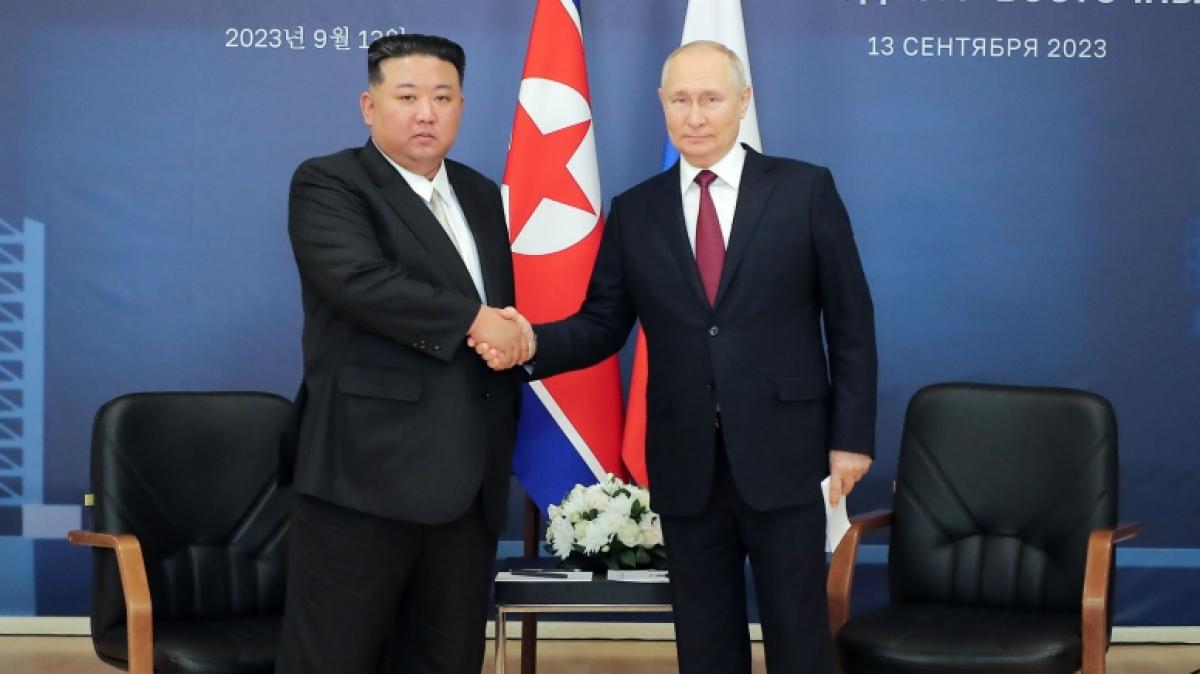 Wladimir Putin unterst&uuml;tzt offenbar das Weltraumprogramm von Kim Jong Un. (Foto)