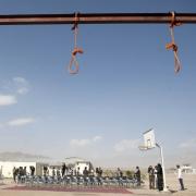 Im Oktober 2014 wurden fünf Vergewaltiger in Kabul durch Erhängen hingerichtet.