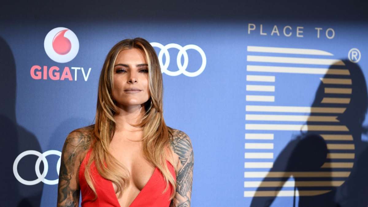 Sophia Thomalla verwirrt ihre Fans. (Foto)