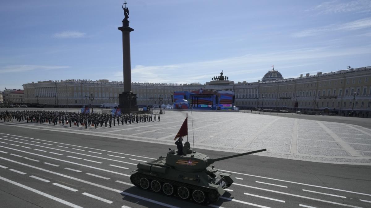 Bei der Milit&auml;rparade in Moskau fuhr lediglich ein einziger Panzer auf.&nbsp; (Foto)