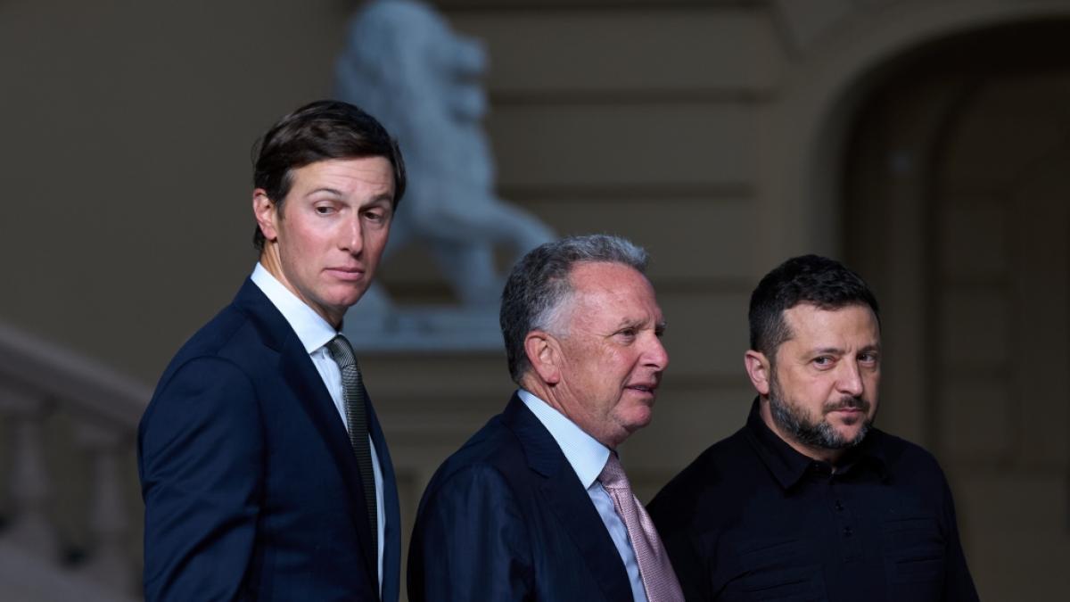 Jared Kushner (l.), Steve Witkoff (M.) und Wolodymyr Selenskyj. (Foto)