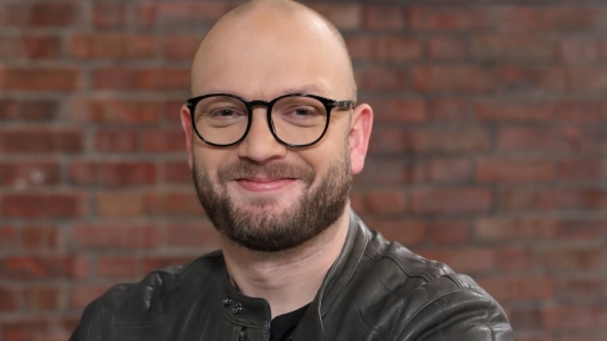 Sven Deutschmanek ist als H&auml;ndler bei "Bares f&uuml;r Rares" zu sehen. (Foto)