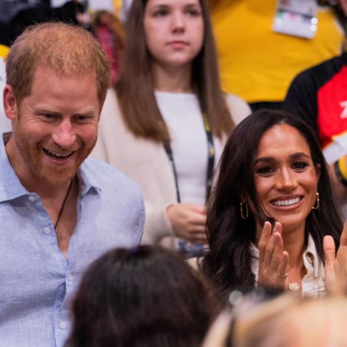 Unerwartete Nachwuchs-Enthüllung macht Exil-Royals zum Gespött