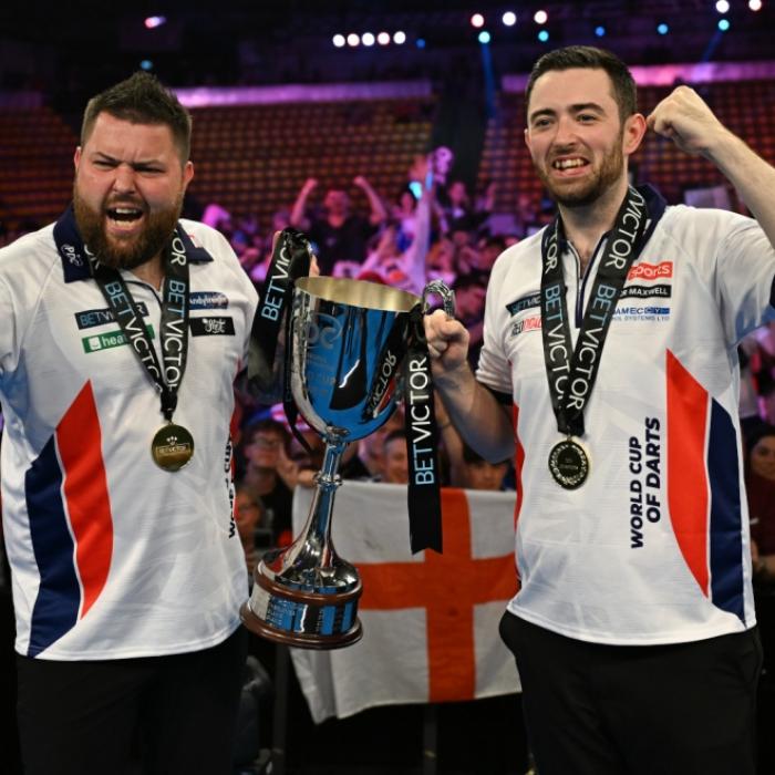 Österreich unterliegt England im Finale der Team-WM - alle PDC-Ergebnisse aus Frankfurt hier