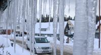 Doch nicht nur Schneemänner wuchsen in diesem Winter auf ungeahnte Größen heran. Es gab auch solch imposante Eiszapfen zu bewundern.