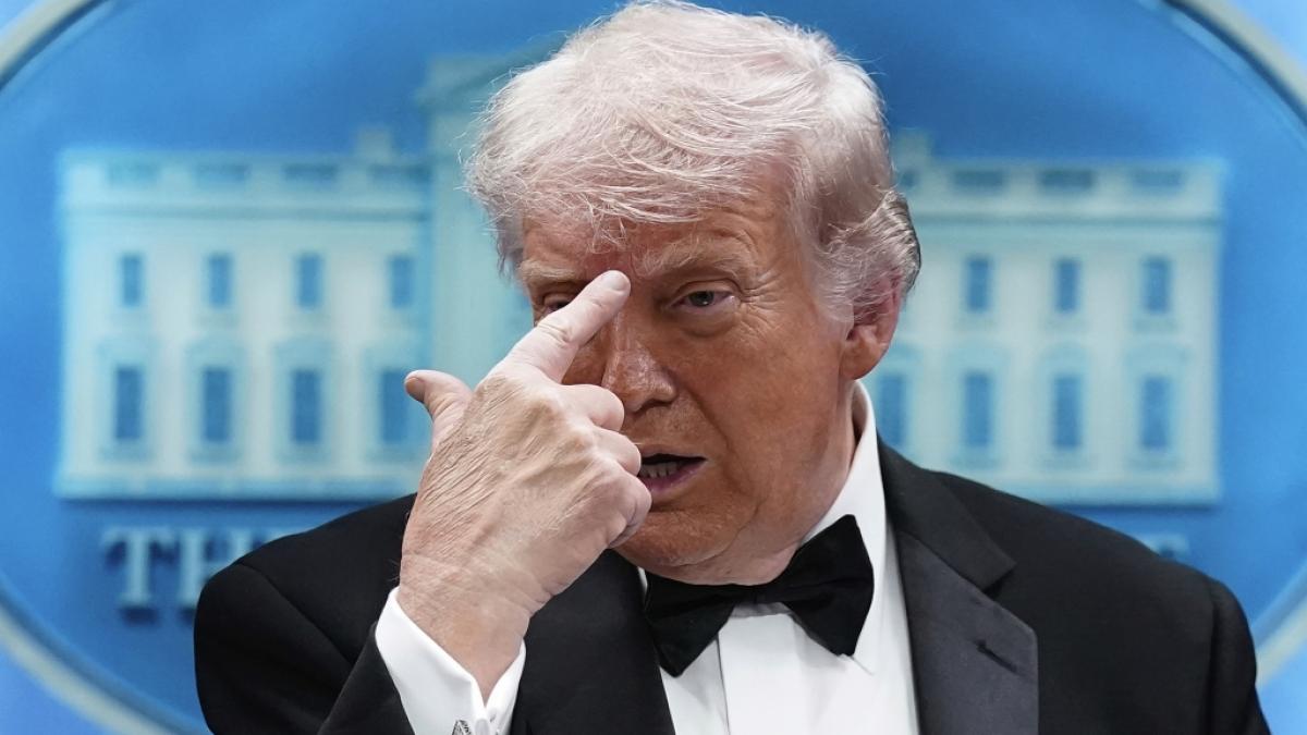 Entging Donald Trump nur knapp einem Anschlag auf sein Leben - oder war der Zwischenfall in Washington von vorn bis hinten inszeniert? (Foto)