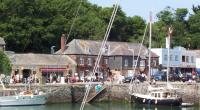 Im malerischen Hafen von Padstow in der englischen Grafschaft Cornwall stürzte ein fünfjähriges Kind in den Tod (Symbolfoto).