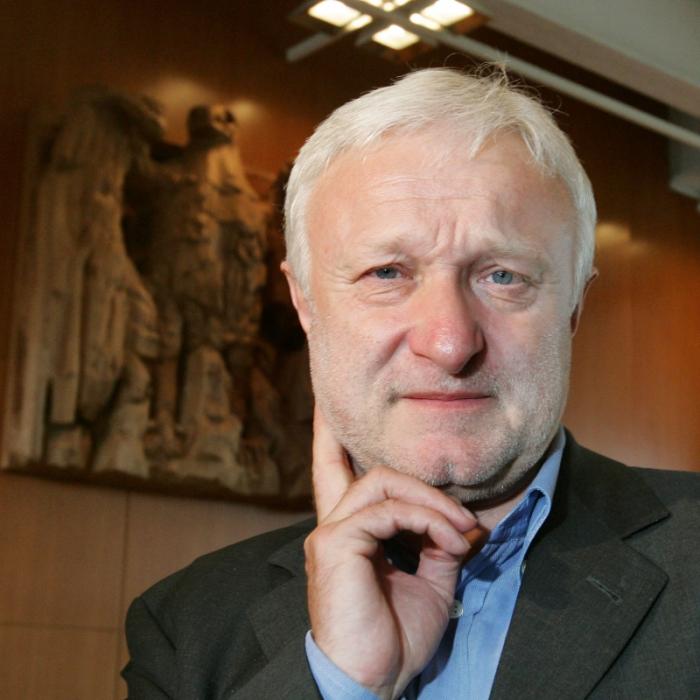 Zusammenbruch im Schloss Bellevue! Grünen-Politiker mit 72 Jahren gestorben