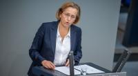 Beatrix von Storch sorgt mit einem Stolzmonat-Beitrag für mächtig Verwirrung.