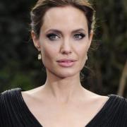 Mittlerweile hat es Angelina Jolie geschafft: Sie und Brad Pitt sind das Traumpaar Hollywoods.