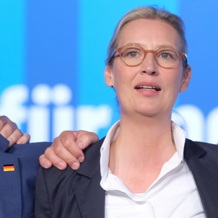 Platz 2 in Umfragen! Rechtspopulistische Partei zweitstärkste Kraft