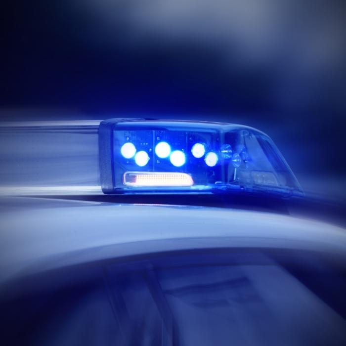 War es Mord? Mädchen (†6) erstochen - Mutter festgenommen