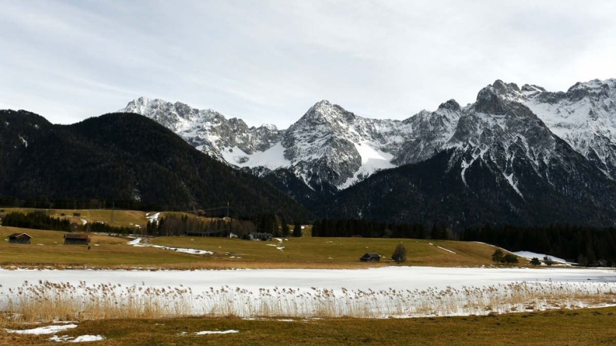 Beim Wandern im Karwendelgebirge in Tirol ist eine 47-j&auml;hrige Deutsche t&ouml;dlich verungl&uuml;ckt (Symbolbild). (Foto)