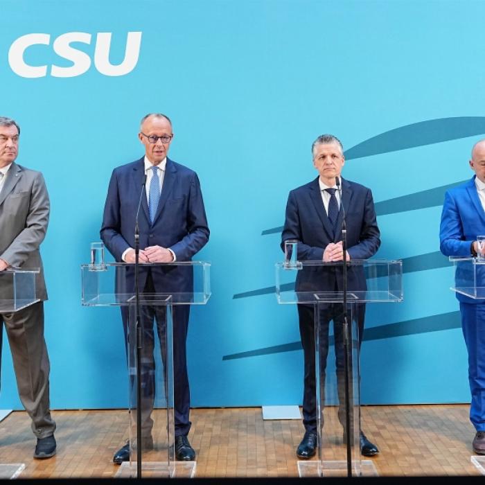 Söder mit brisanter Spahn-Prognose – Merz' Gesicht entgleist vor laufender Kamera
