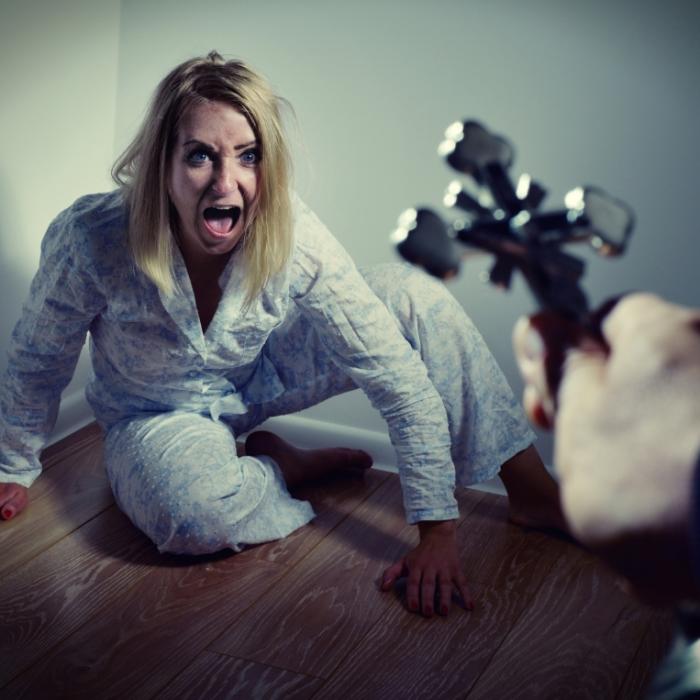 Teufelsaustreibung per Video-Chat! Exorzist als Internet-Star