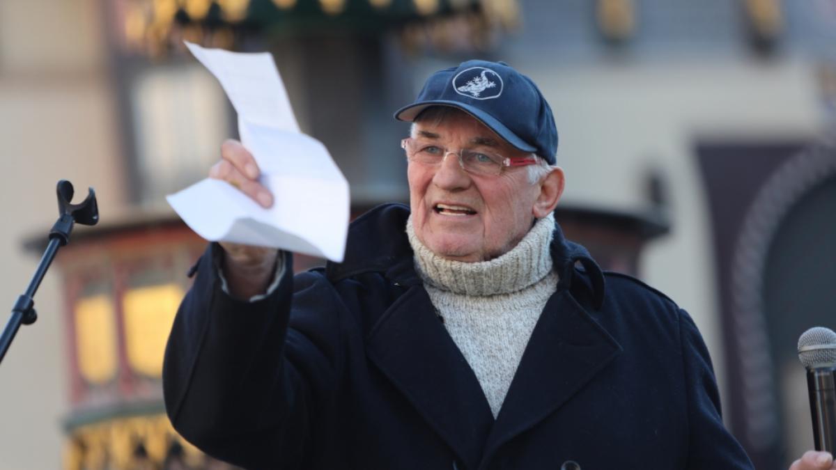 Schauspieler Heinz Hoenig liegt mit einem "akuten Herzproblem" im Krankenhaus und wird intensivmedizinisch behandelt. (Foto)