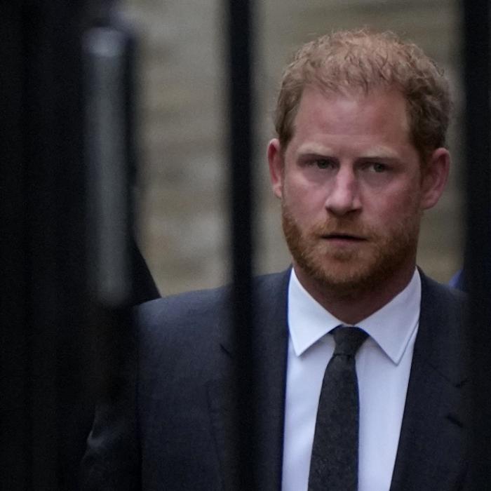 Schock-Fotos zeigen blutverschmierten Harry