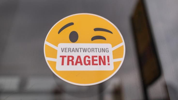 Der Bonner Virologe Hendrik Streeck sieht den Einsatz von Atemmasken skeptisch.