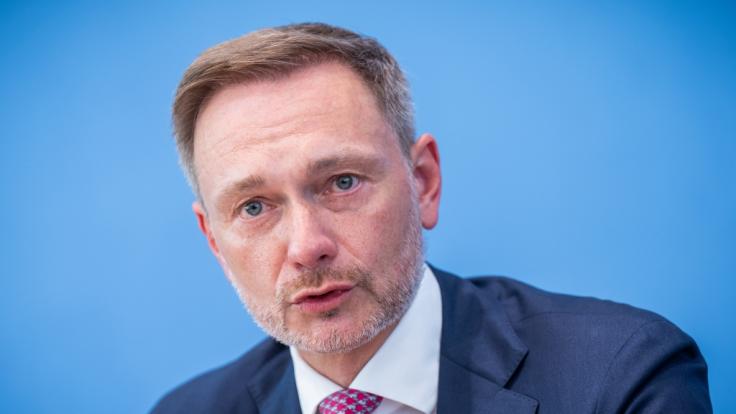 Christian Lindner plant eine Entlastung der Steuerzahler.