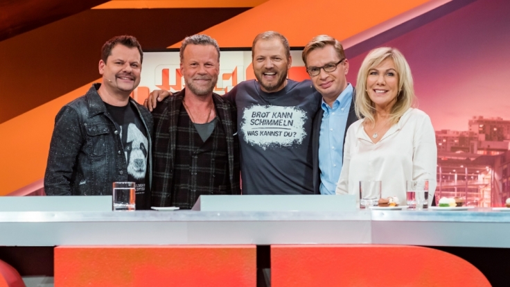 Ingo Appelt, Jenke von Wilmsdorff, Mario Barth, Reiner Holznagel und Ulrike von der Groeben (von links) auf der Spur von Steuerverschwendung.