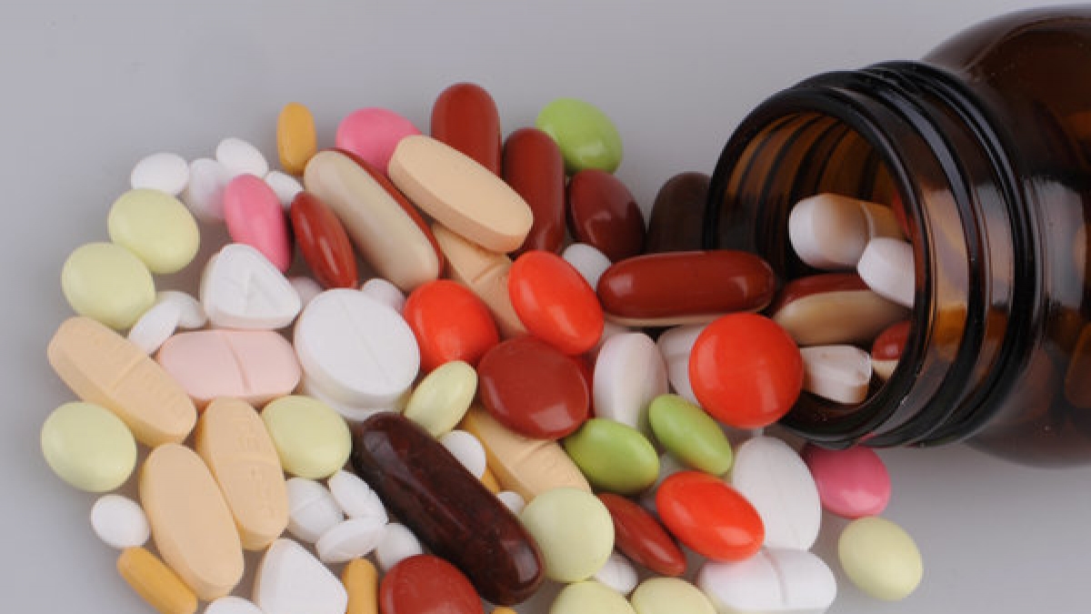 Schmerztabletten sind auf Dauer gef&auml;hrlicher als Opioid. (Foto)