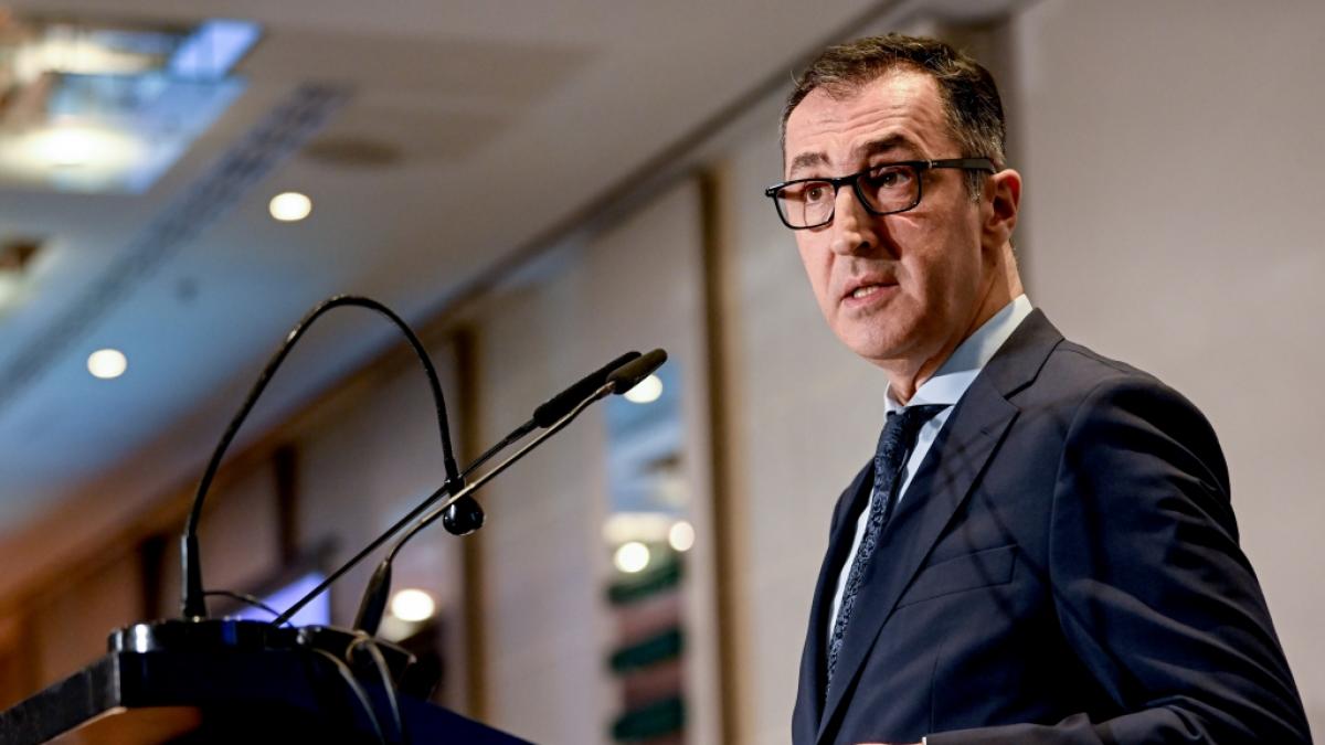 An einem Gesetzesvorhaben von Landwirtschaftsminister Cem &Ouml;zdemir (Gr&uuml;ne), das Freiheitsstrafen f&uuml;r F&ouml;rster vorsieht, gibt es heftige Kritik. (Foto)