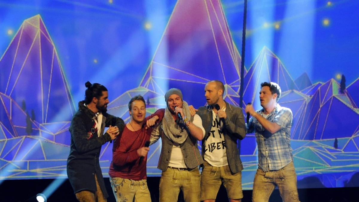 Michael Hartinger, Christian Schild, Korbinian Arendt, Stefan Raaflaub und Florian Claus (v.l.n.r.) von VoXXclub. (Foto)