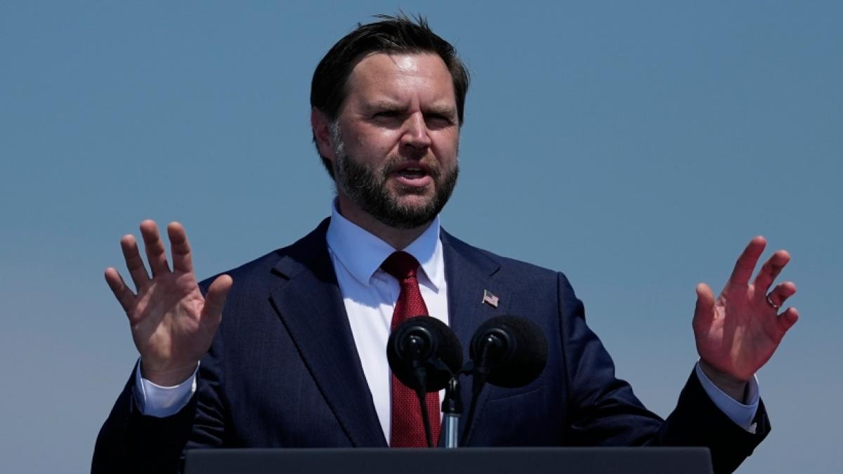 J.D. Vance hat sich zum treuen Trump-Unterst&uuml;tzer gewandelt. (Foto)