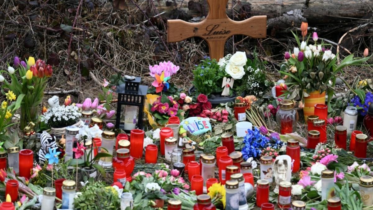 Der gewaltsame Tod von Luise (12) aus Freudenberg sorgte f&uuml;r gro&szlig;e Best&uuml;rzung. Das get&ouml;tete M&auml;dchen wurde inzwischen in seiner Heimatstadt zu Grabe getragen. (Foto)