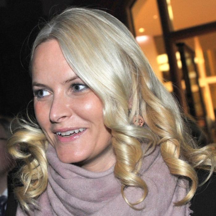 Neue Epstein-Enthüllung nährt erneut Zweifel an Norwegens Prinzessin