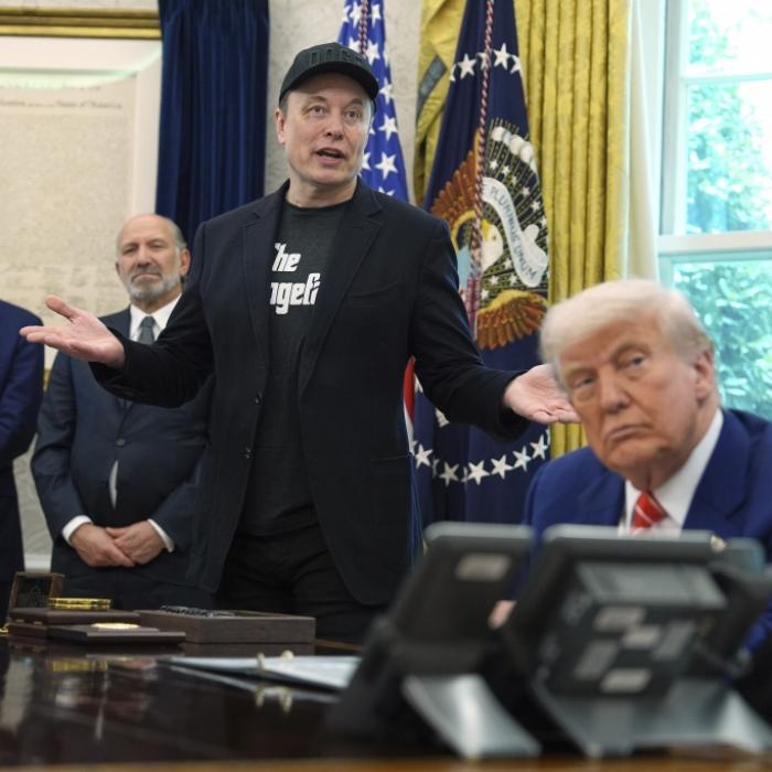 Foto im Netz aufgetaucht - was planen er und Elon Musk hier?