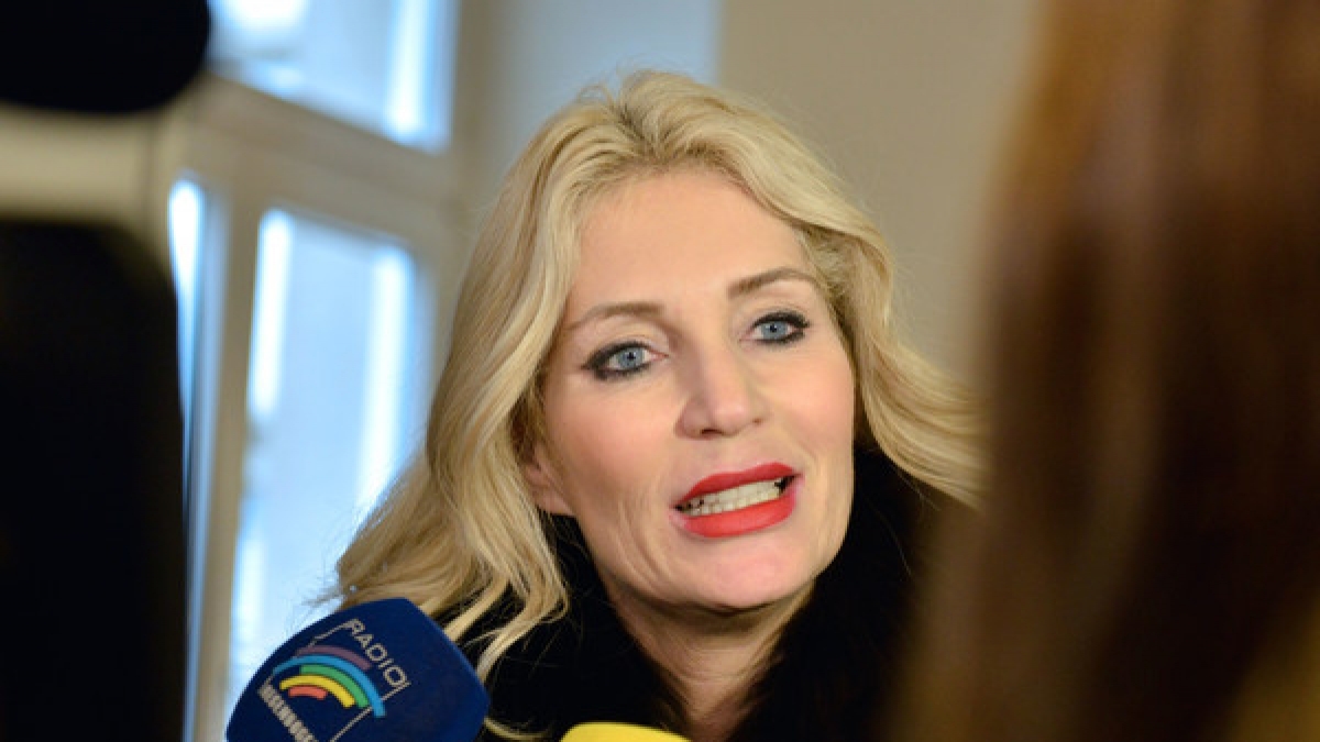 Die M&uuml;nchner Designerin Sarah Kern war im RTL-Dschungelcamp 2024 dabei. (Foto)
