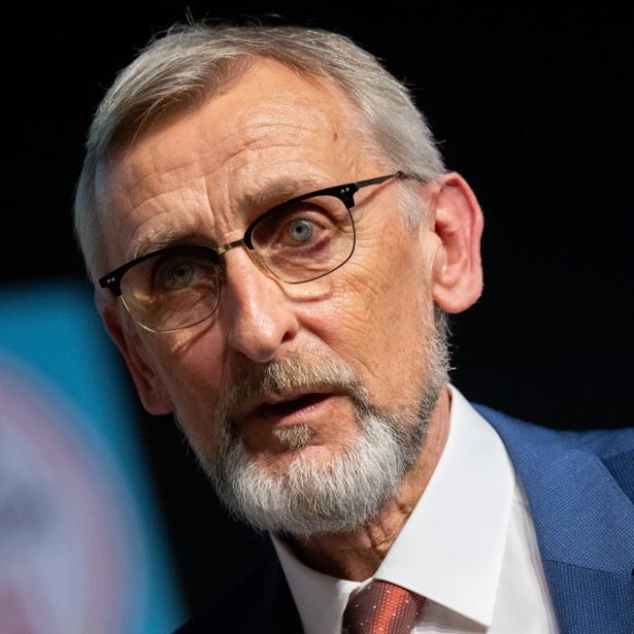 Sachsens Innenminister schlägt Migrationsalarm: 