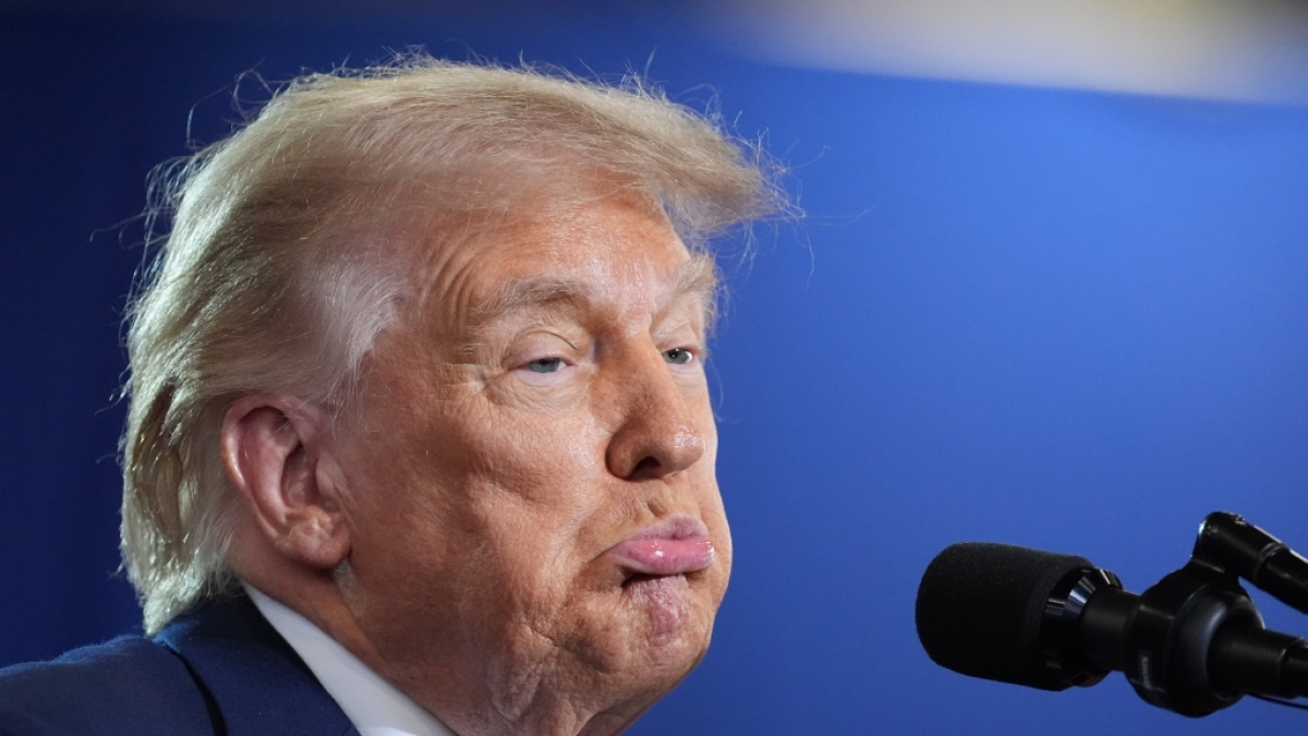 Trump st&uuml;rzt auf historisches Umfragetief &ndash; und sagt, die finanzielle Lage der Amerikaner interessiere ihn nicht (Foto)