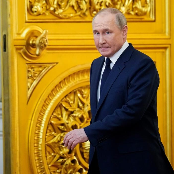 Veraltete Ausrüstung! Russischer Oberst demütigt Putin im Staatsfernsehen