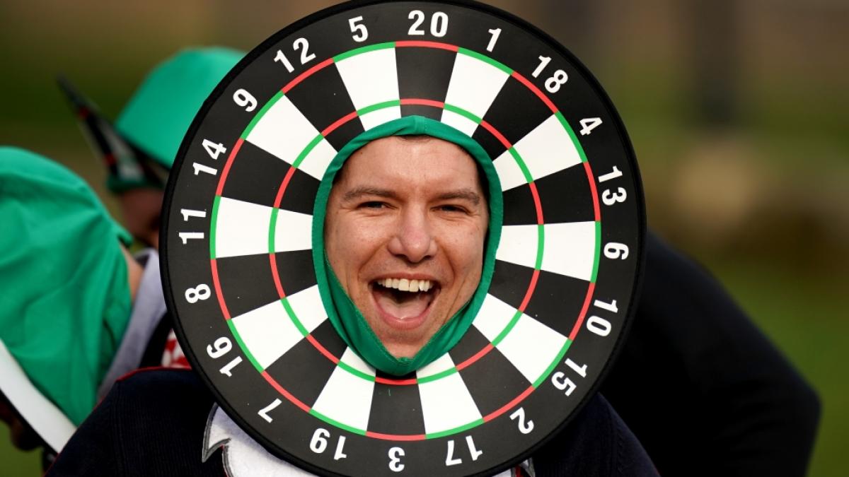 Beim World Matchplay 2020 m&uuml;ssen die Darts-Superstars auf die Unterst&uuml;tzung von Fans verzichten - das Turnier in Milton Keynes findet ohne Publikum statt. (Foto)
