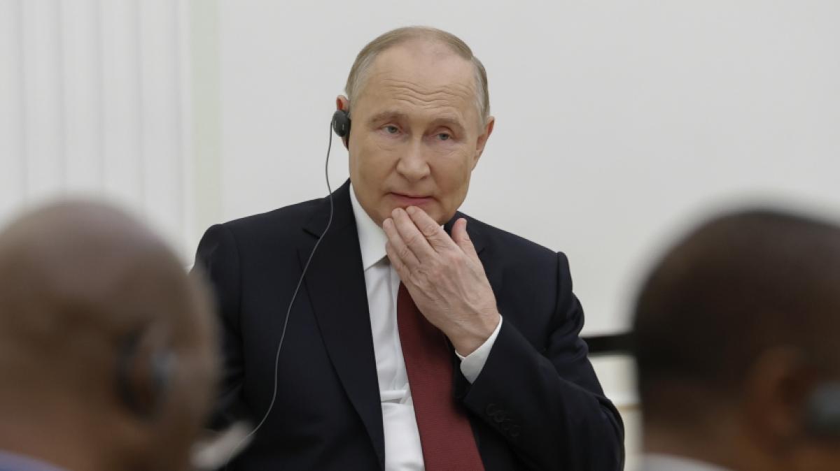 Mit Dimitri Golenkow soll Wladimir Putin einen Fliegerstaffel-Stabschef verloren haben. (Foto)